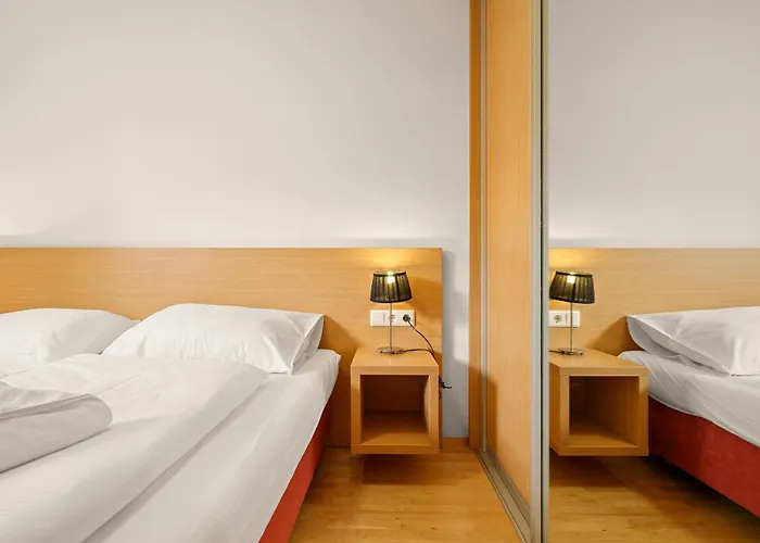 Ski & Golf Top 6 By Four Seasons * كابرون